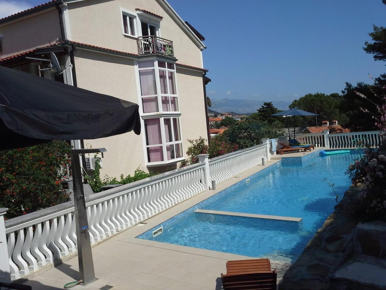 Apartments Happy Island Rab Rab Town Exterior foto